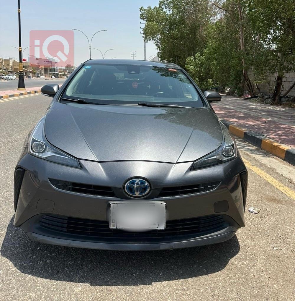 تويوتا بريوس